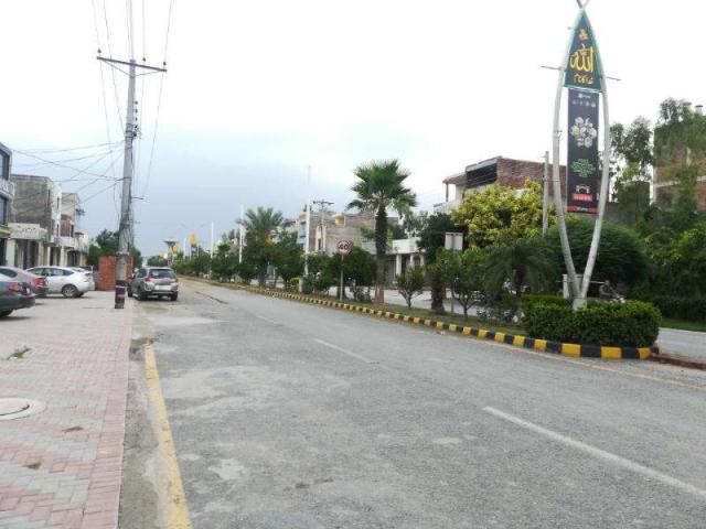10 Marla Facing Park Residential Plot for Sale in Tahir Block SA Garde Lahore SA Garden ID 36931