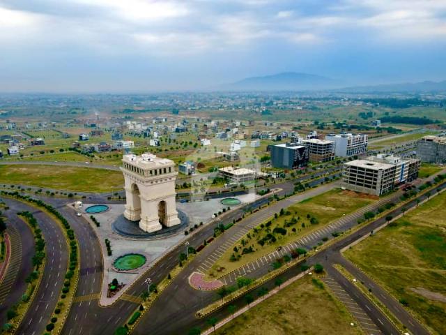 10 Marla Faisal Hills Block A Plot