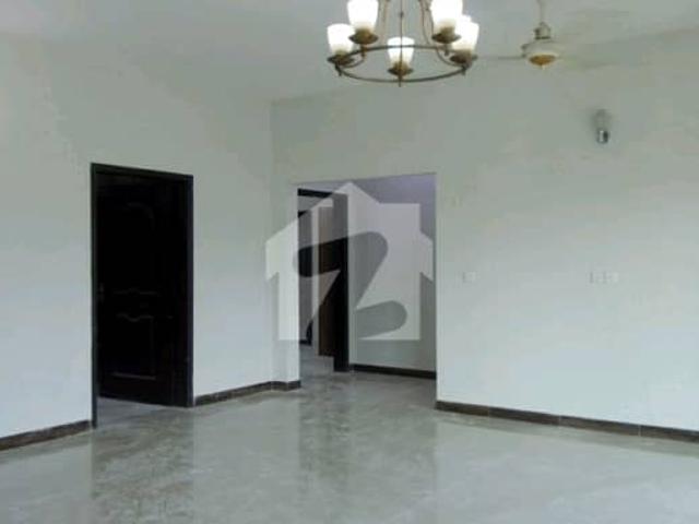 10 Marla Flat For Rent In Askari 11 Sector B Apartments Lahore