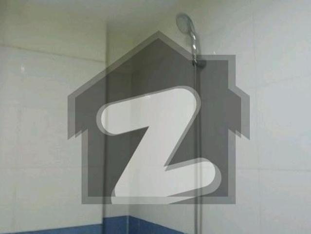 10 Marla Flat For Rent Is Available In Askari 11