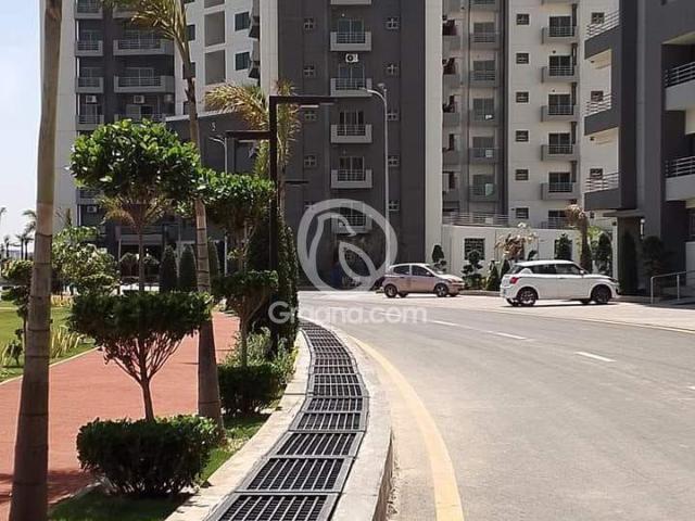 10 Marla Flat for Rent