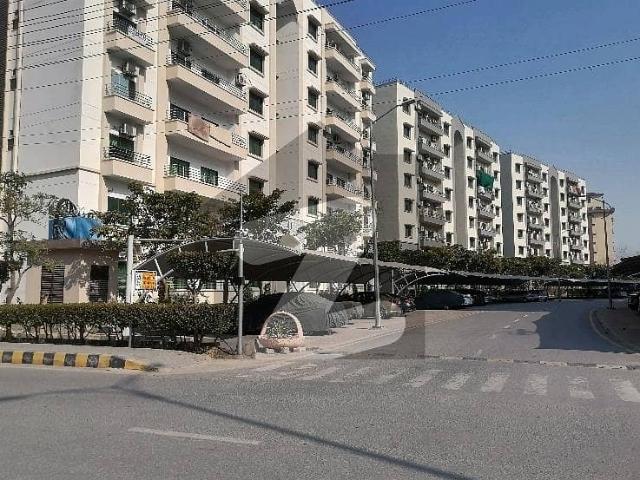 10 Marla Flat In Stunning Askari 11 Is Available For Sale