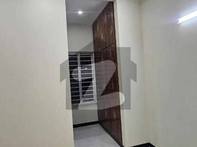 10 Marla full house available for sale in g13 G 13