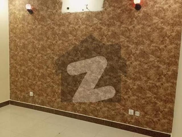 10 Marla Full House available For Rent Bahria Town Lahore Bahria Town Sector C