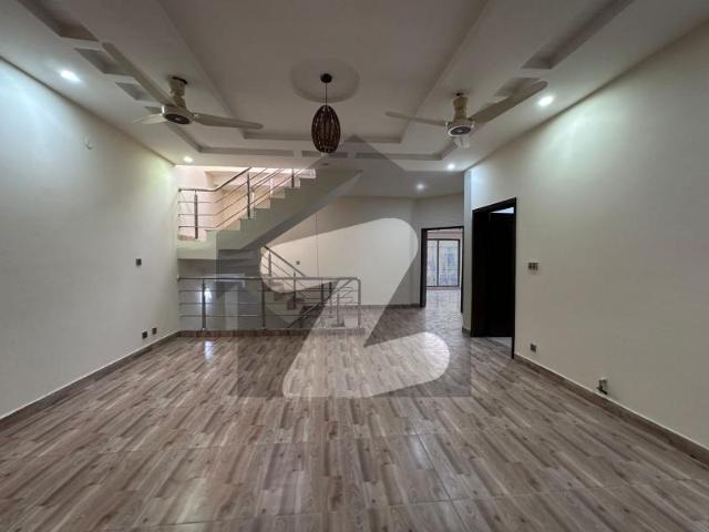 10 Marla Full House Available For Rent in Bahria town phase 8 Rawalpindi Bahria Town Phase 8