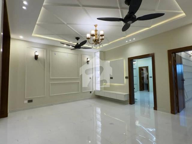 10 Marla Full House Available For Rent In Dha Phase 2