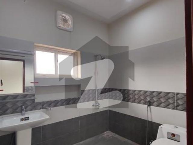 10 Marla Full House Available For Rent On Prime Location And Reasonable Price Bahria Enclave