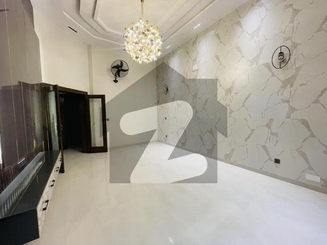 10 marla full house for rent Bahria Greens Overseas Enclave Sector 6