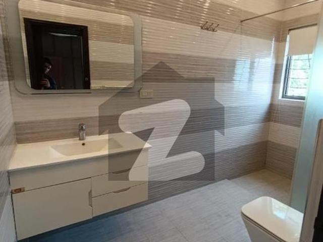 10 Marla Full House For Rent In Cantt Vip Location 4 Bed Attach Tv Lounge Drawing Room 2 3 Cars Parking Hot Location Cantt