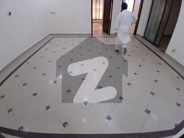 10 Marla Full House for Rent in Valencia Town Block J | Prime Location
