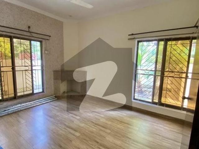10 Marla Full House With 10kW Solar System Installed Is Available For Rent In Dha Phase 1 Near National Hospital DHA Phase 1
