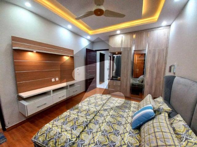 10 Marla Full Luxury Furnished House For Rent