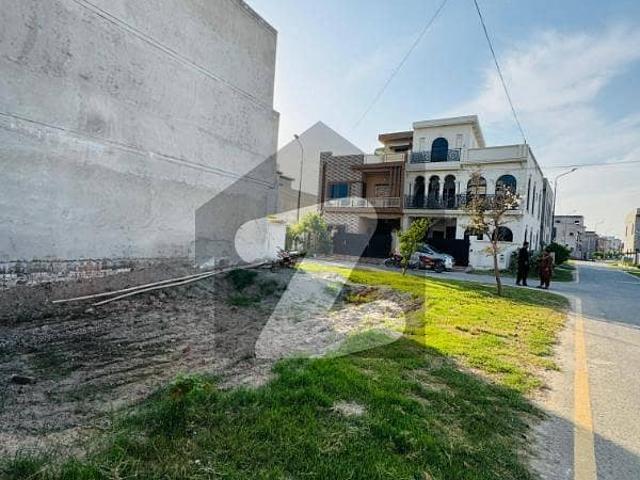 10 Marla Full Possession Paid Plot For Sale Crystal Block