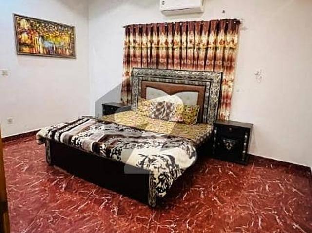 10 Marla Fully Furnished House Available For Rent