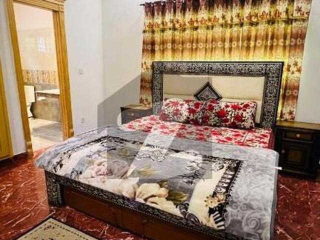 10 Marla Fully Furnished House For Rent Bahria Town Phase 3