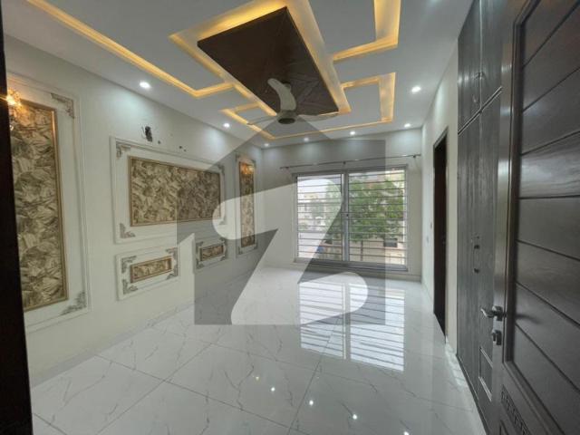 10 Marla Fully house | Prime Location | Bahria Town Lahore Bahria Town Jasmine Block