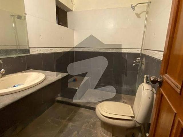 10 Marla Fully Marble Tiled Full House for Rent