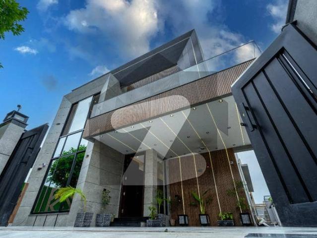 10 Marla Fully Modern House AT Super Hot Location Near Raya Fairways Macdonald