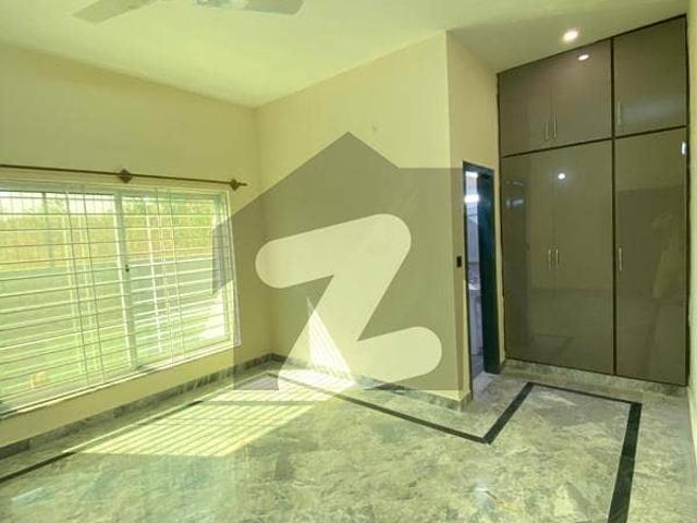 10 Marla Ground Portion For Rent