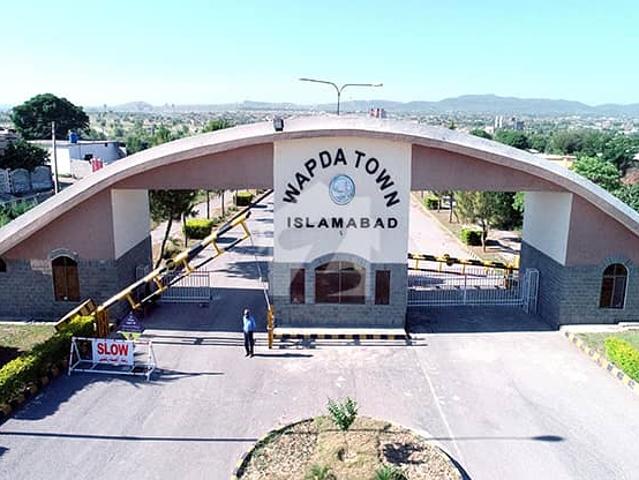 10 Marla Heighted Location Plot With Lake & Margalla Hills View Block D, Wapda Town, Islamabad