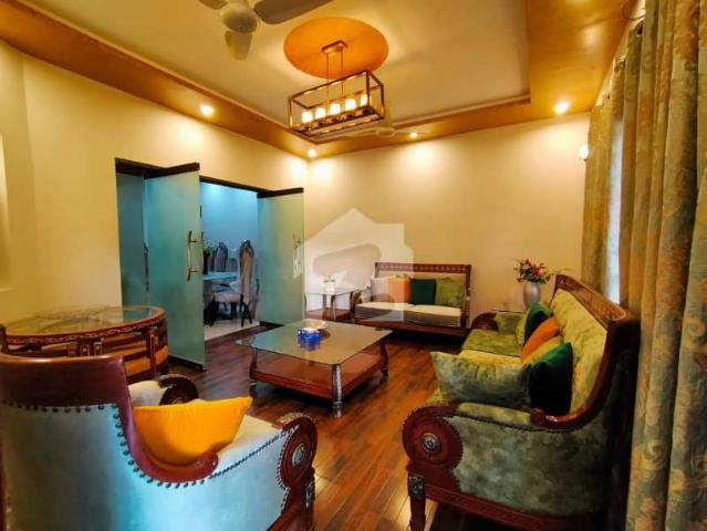 10 Marla House 5 Block L Available For Sale