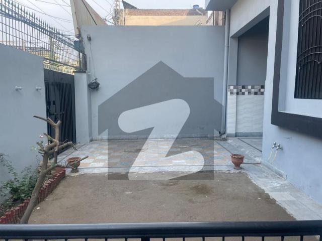 10 Marla House 2 Separate Portions For Sale Jalil Town