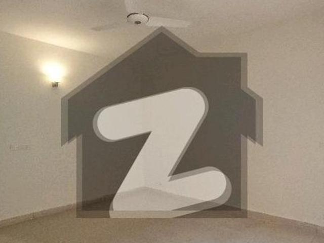 10 Marla House Up For Rent In Askari 11