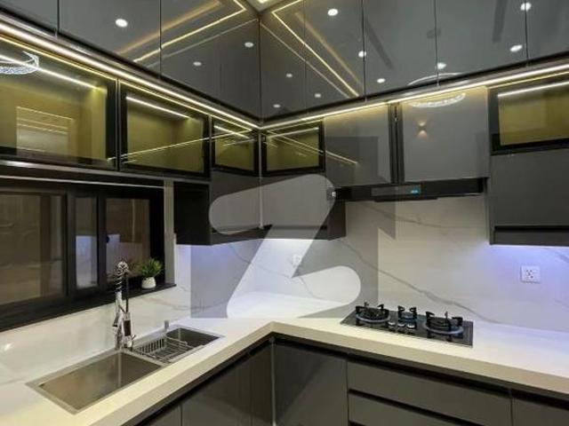 10 marla house with solid construction nearest to park & masjid available for sale in bahria town lhr bahria town sector b