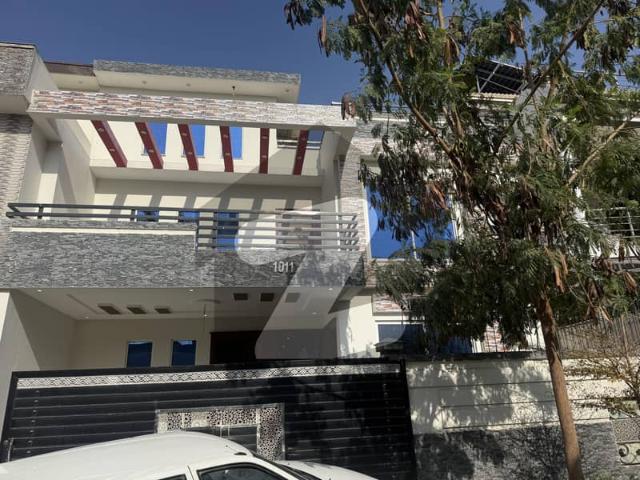 10 Marla House At B Block, B17 Islamabad For Sale