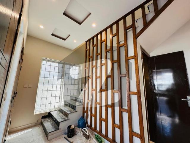 10 Marla House Available For Rent Bahria Town Phase 8