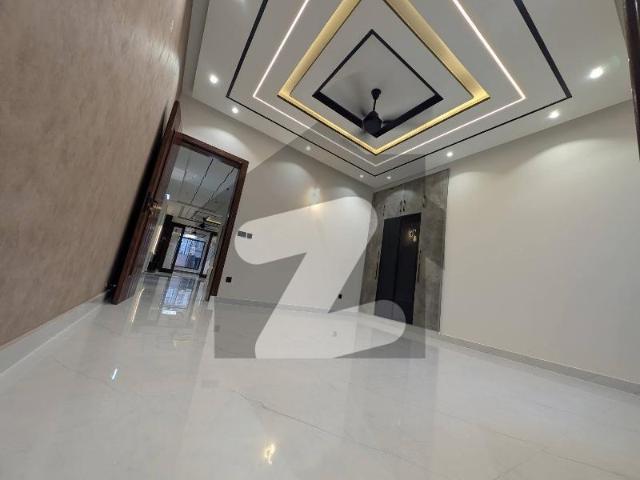 10 Marla House Available For Rent DHA Defence Phase 5