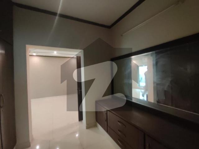 10 Marla House Available For Rent In Bahria Town Phase 3