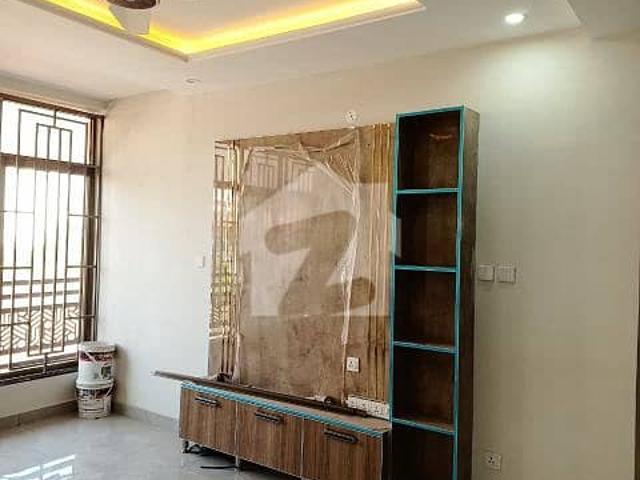 10 Marla House Available For Rent In G 13/2
