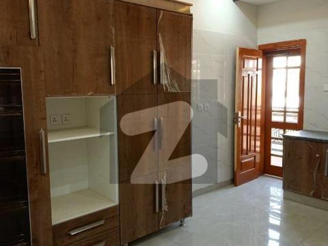 10 Marla House Available For Rent In G 13/2 G 13