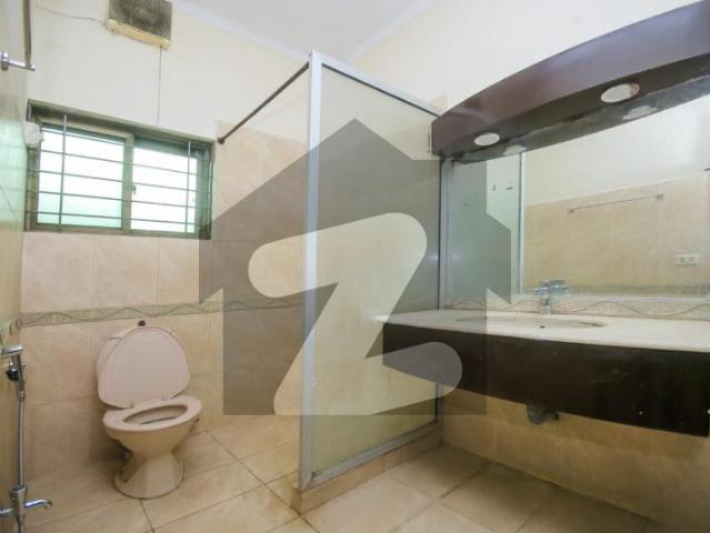 10 Marla House Available For Rent In DHA Phase 4