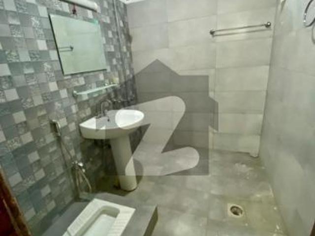 10 Marla House Available For Sale G 13