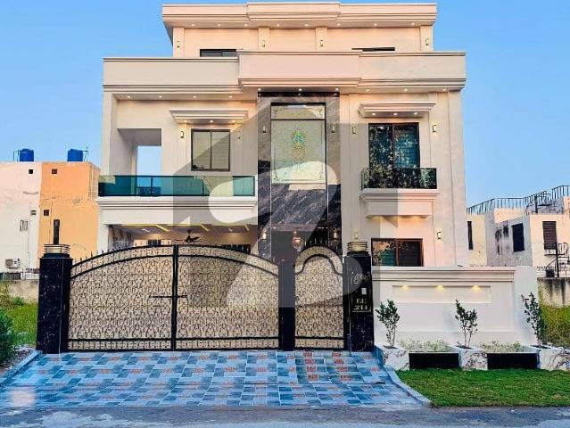 10 Marla House Available For Sale In Block EE Citi Housing Gujranwala