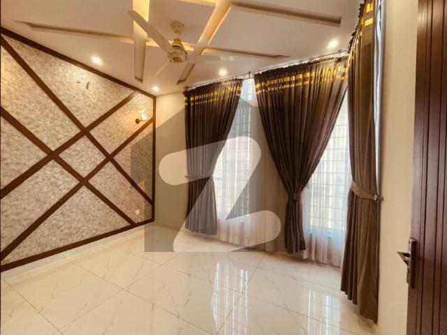 10 Marla House Available For Sale In Gulbahar Block Sector C Bahria Town Gulbahar Block