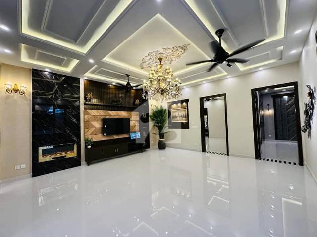 10 Marla House Available For Sale In Dha Phase 2