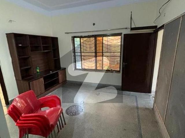 10 Marla House Available For Sale In N Block Samanabad