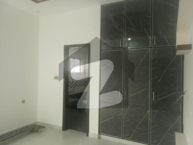 10 marla house available for sale wapda city block a