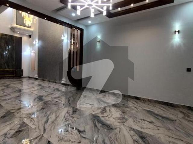 10 Marla House Available For Sale Valencia Block H1