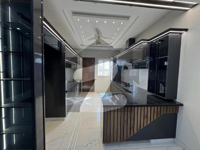10 Marla House Available On Rent Bahria Town Phase 8