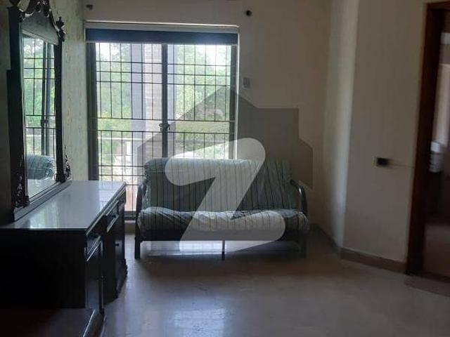 10 Marla Beautiful Upper Portion Available For Rent In Gulberg