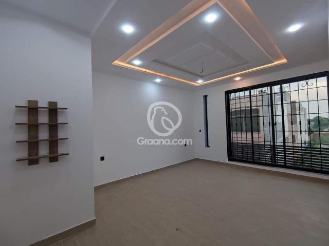 10 Marla House for Sale