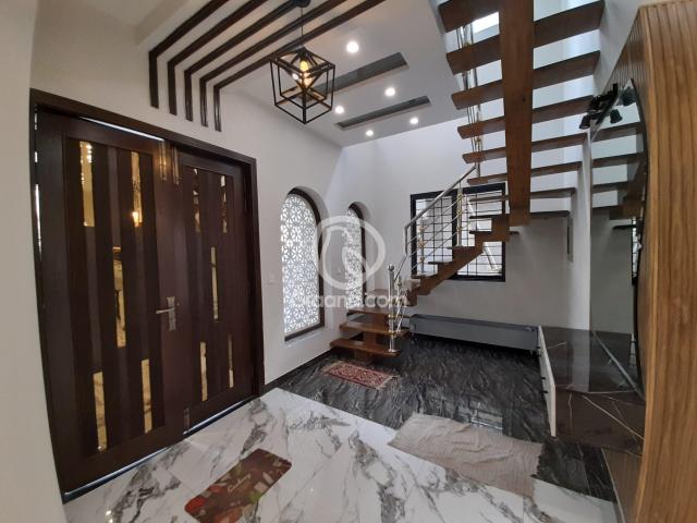 10 Marla House for Sale