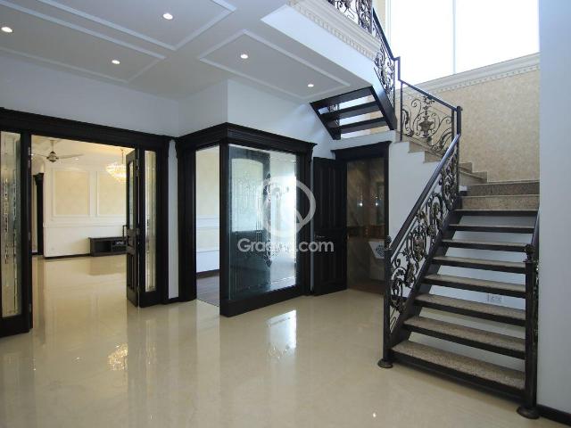 10 Marla House for Sale