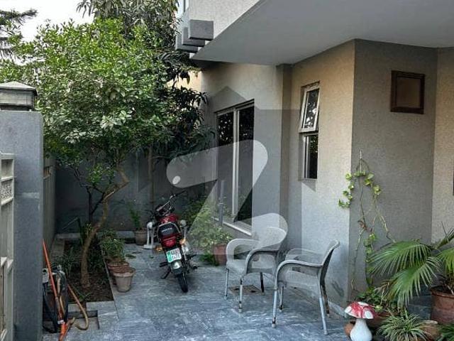 10 Marla House For Sale