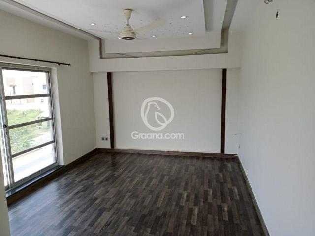 10 Marla House for Sale
