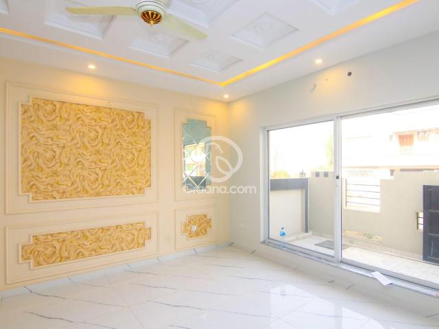 10 Marla House for Sale